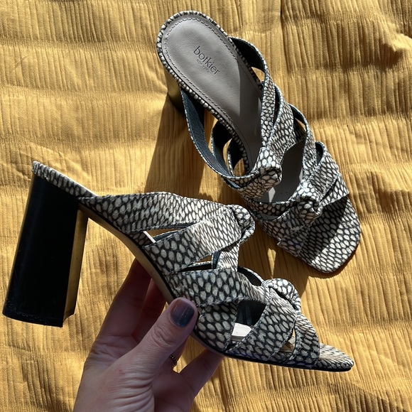 🛍️Botkier⚡️Raffe Python Print Leather Slide 3” Neutral Heeled Tan Sandal 11 - Picture 3 of 7